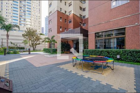 Apartamento para alugar com 104m², 3 quartos e 2 vagas Apartamento para alugar com 104m², 3 quartos e 2 vagasPlayground