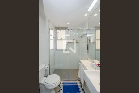 Apartamento para alugar com 104m², 3 quartos e 2 vagas Apartamento para alugar com 104m², 3 quartos e 2 vagasBanheiro da Suíte