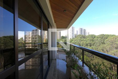 Apartamento à venda com 370m², 4 quartos e 5 vagas Apartamento à venda com 370m², 4 quartos e 5 vagasVaranda da Sala