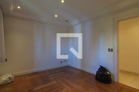 Apartamento à venda com 370m², 4 quartos e 5 vagas Apartamento à venda com 370m², 4 quartos e 5 vagasSuíte