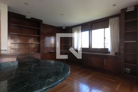 Apartamento à venda com 370m², 4 quartos e 5 vagas Apartamento à venda com 370m², 4 quartos e 5 vagasSala