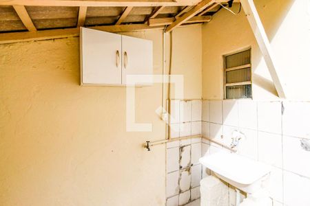 Casa à venda com 77m², 2 quartos e 1 vaga Casa à venda com 77m², 2 quartos e 1 vagaÁrea de Serviço