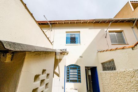 Casa à venda com 77m², 2 quartos e 1 vaga Casa à venda com 77m², 2 quartos e 1 vagaQuintal