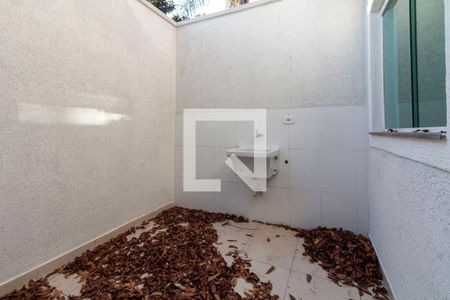 Apartamento para alugar com 65m², 2 quartos e 1 vagaÁrea de Serviço