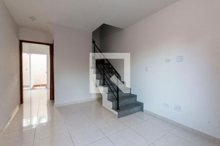 Sala de apartamento para alugar com 2 quartos, 65m² em Vila Curuçá Velha, São Paulo