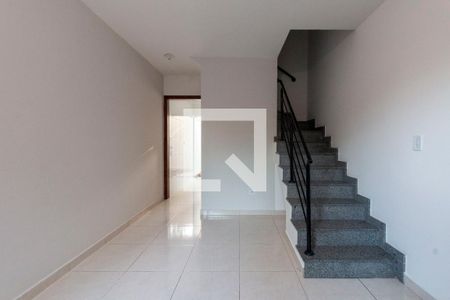 Sala de apartamento para alugar com 2 quartos, 65m² em Vila Curuçá Velha, São Paulo