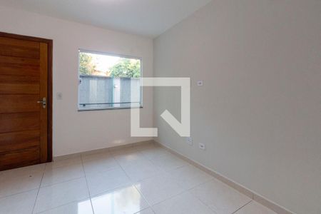 Sala de apartamento para alugar com 2 quartos, 65m² em Vila Curuçá Velha, São Paulo