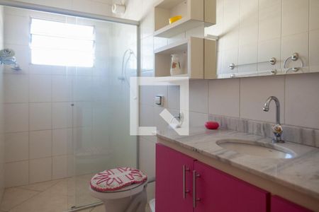 Casa à venda com 327m², 3 quartos e 2 vagasBanheiro