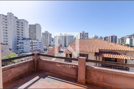 Casa à venda com 350m², 4 quartos e 2 vagasVaranda 