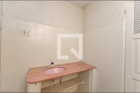 Casa à venda com 350m², 4 quartos e 2 vagasBanheiro 