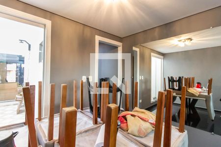 Casa à venda com 200m², 2 quartos e 3 vagas Casa à venda com 200m², 2 quartos e 3 vagasCopa/Sala de Jantar