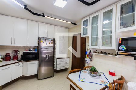 Apartamento à venda com 126m², 3 quartos e 2 vagasCozinha