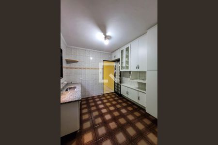 Casa à venda com 100m², 2 quartos e 2 vagasCozinha