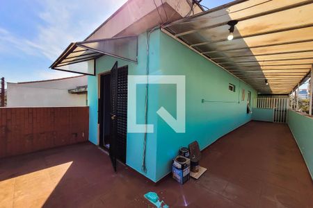 Casa à venda com 100m², 2 quartos e 2 vagasVaranda Quarto