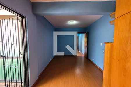 Casa à venda com 100m², 2 quartos e 2 vagasSuíte