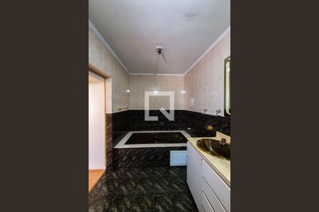 Casa à venda com 100m², 2 quartos e 2 vagasBanheiro Suíte