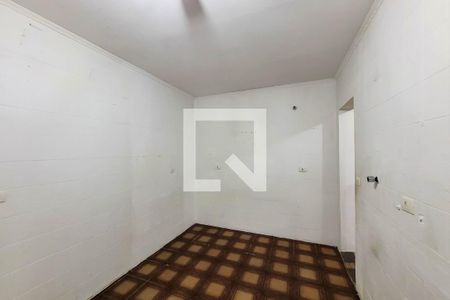 Casa à venda com 100m², 2 quartos e 2 vagasQuarto ( edicula)