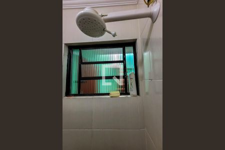 Casa à venda com 100m², 2 quartos e 2 vagasBanheiro ( edicula)