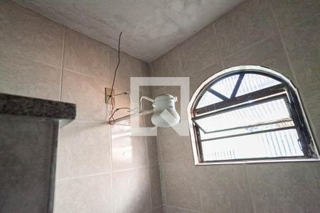 Casa à venda com 180m², 3 quartos e 3 vagas Casa à venda com 180m², 3 quartos e 3 vagasBanheiro social 2