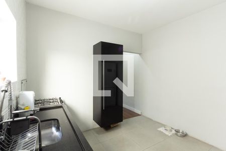 Casa à venda com 150m², 2 quartos e 2 vagas Casa à venda com 150m², 2 quartos e 2 vagasCozinha