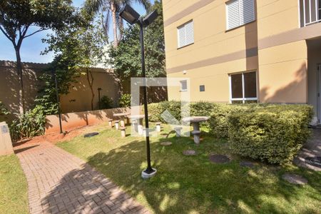 Apartamento à venda com 64m², 2 quartos e sem vagaÁrea comum