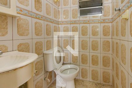 Casa à venda com 400m², 3 quartos e 3 vagasBanheiro/Casa Anexa