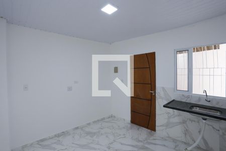 Cozinha de casa para alugar com 1 quarto, 60m² em Vila Ré, São Paulo