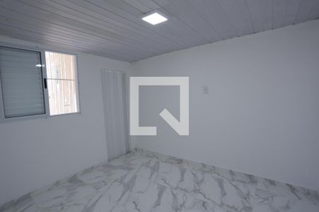 Suíte de casa para alugar com 1 quarto, 60m² em Vila Ré, São Paulo