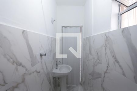 Banheiro da Suíte de casa para alugar com 1 quarto, 60m² em Vila Ré, São Paulo
