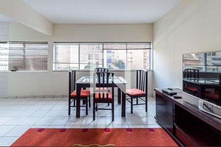 Sala de apartamento à venda com 2 quartos, 120m² em Bela Vista, São Paulo