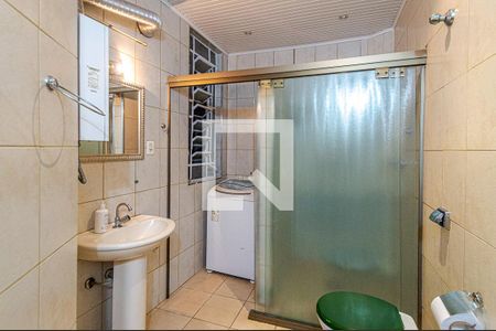 Apartamento à venda com 120m², 2 quartos e 1 vaga Apartamento à venda com 120m², 2 quartos e 1 vagaBanheiro