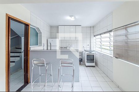 Apartamento à venda com 120m², 2 quartos e 1 vaga Apartamento à venda com 120m², 2 quartos e 1 vagaCozinha