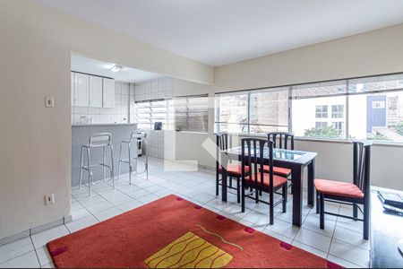 Sala de apartamento à venda com 2 quartos, 120m² em Bela Vista, São Paulo