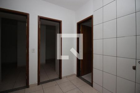 Cozinha e Área de Serviço de apartamento para alugar com 2 quartos, 60m² em Guará Ii, Brasília