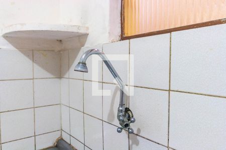 Casa para alugar com 50m², 2 quartos e 1 vaga Casa para alugar com 50m², 2 quartos e 1 vagaCozinha - Torneira