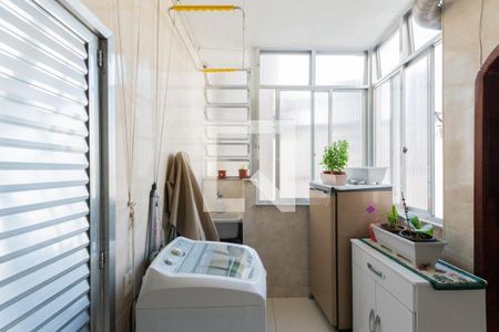 Apartamento à venda com 120m², 3 quartos e 1 vagaÁrea de Serviço