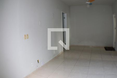 Sala de casa à venda com 2 quartos, 55m² em Pechincha, Rio de Janeiro