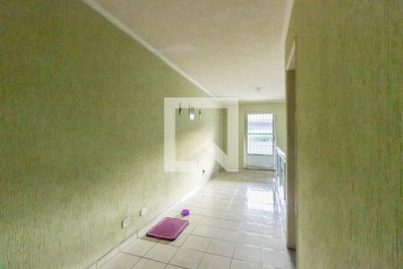 Casa à venda com 124m², 3 quartos e 2 vagas Casa à venda com 124m², 3 quartos e 2 vagasCorredor