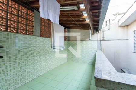 Casa à venda com 124m², 3 quartos e 2 vagas Casa à venda com 124m², 3 quartos e 2 vagasÁrea de Serviço