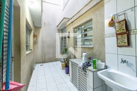 Casa à venda com 124m², 3 quartos e 2 vagas Casa à venda com 124m², 3 quartos e 2 vagasÁrea de Serviço