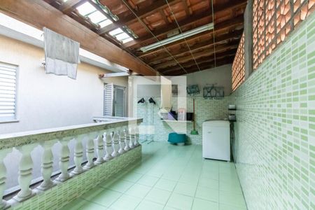 Casa à venda com 124m², 3 quartos e 2 vagas Casa à venda com 124m², 3 quartos e 2 vagasÁrea de Serviço