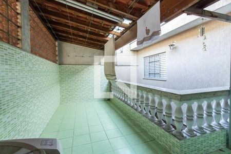 Casa à venda com 124m², 3 quartos e 2 vagas Casa à venda com 124m², 3 quartos e 2 vagasÁrea de Serviço