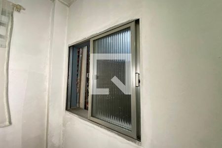 Casa à venda com 210m², 6 quartos e 2 vagasJanela do Quarto 2 