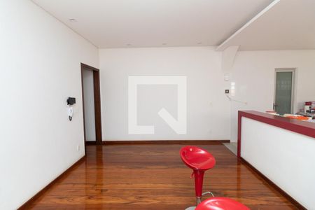 Casa à venda com 323m², 5 quartos e 5 vagasSala de Jantar