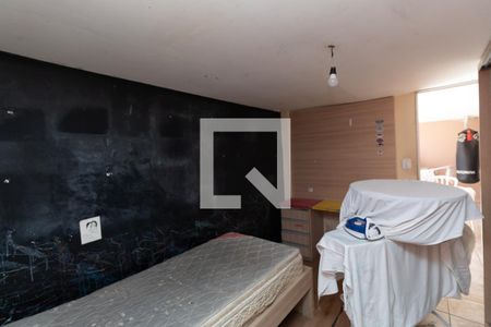 Casa à venda com 323m², 5 quartos e 5 vagasQuarto 5