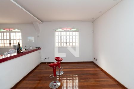Casa à venda com 323m², 5 quartos e 5 vagasSala de Jantar