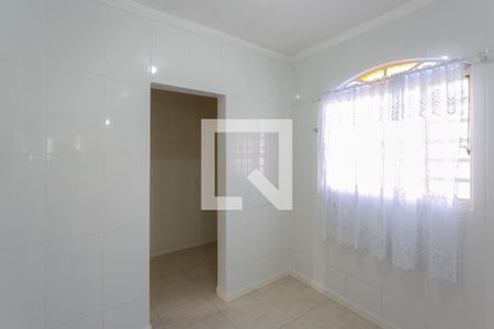 Casa para alugar com 80m², 2 quartos e 1 vagaCopa