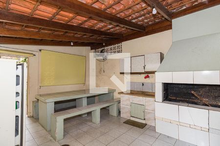 Apartamento à venda com 43m², 1 quarto e sem vagaÁrea comum - Churrasqueira