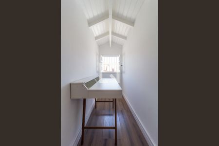 Casa para alugar com 300m², 4 quartos e 3 vagas Casa para alugar com 300m², 4 quartos e 3 vagasProvador