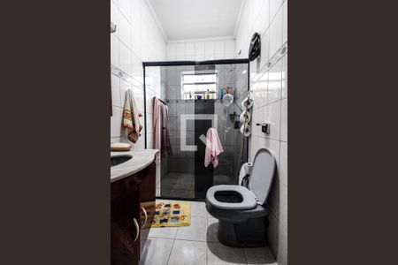 Casa à venda com 121m², 4 quartos e 2 vagasBanheiro 